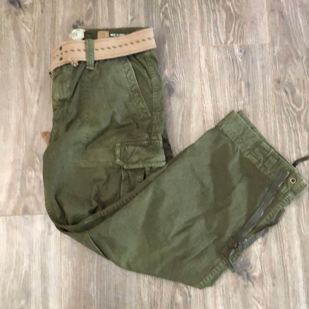 Abercrombie & Fitch Green Cargo Pants with Belt XL
